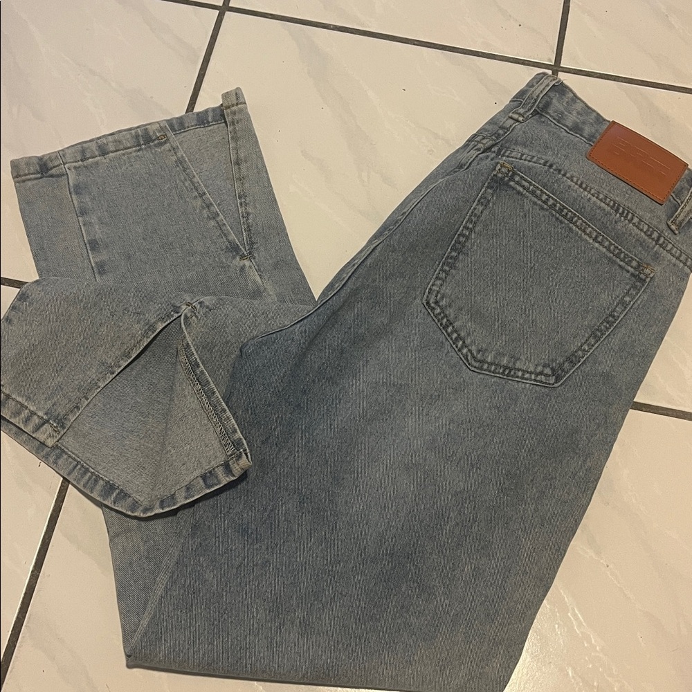 Princess Polly Light Wash High Rise Jeans
